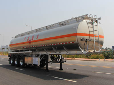 <a href='http://news.magebk.cn' title='危險(xiǎn)品運(yùn)輸' >危險(xiǎn)品運(yùn)輸</a>新規(guī)